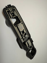 Oryginalny wspornik lampy tylnej prawa Renault/Dacia Logan/Duster 6001551284